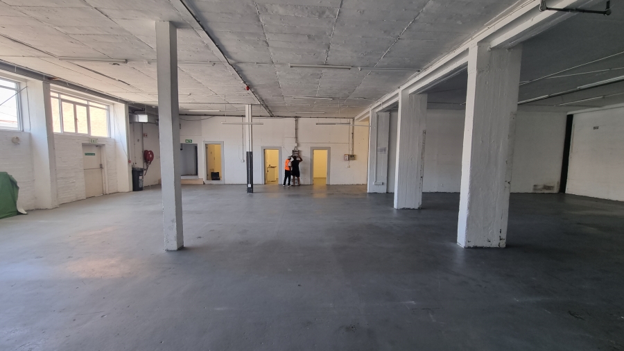 To Let commercial Property for Rent in Maitland Western Cape